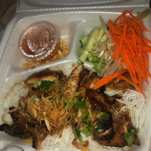 V31. Grilled Chicken Vermicelli Bowl