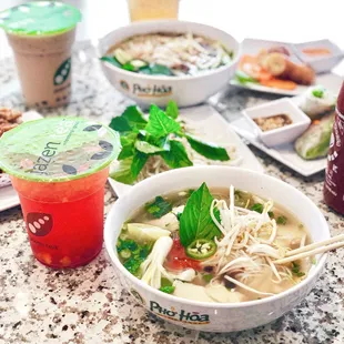 2 Pho and 2 Fruit Teas