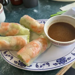 Fresh Spring Rolls w/Peanut Sauce (BOMB!)