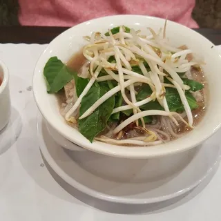 3. Pho Tai, Bo Vien