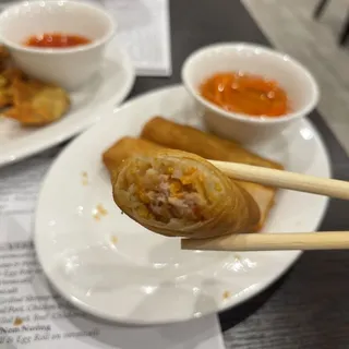30. Cha Gio (4 Rolls)
