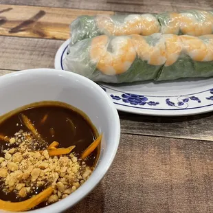 A2 - Spring Rolls with dipping sauce