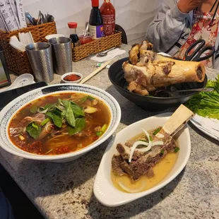 Hubby added a side of bone marrow and beef rib.