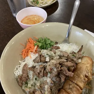 Grilled pork egg roll noodles