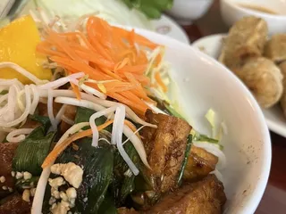 Snow’s Vietnam Restaurant