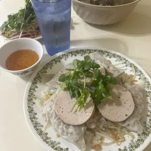 Banh cuon dia Lon (large size)