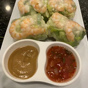 Spring rolls Korean style if I'm not mistaken
