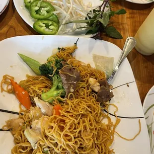 Chow mine and vegetables