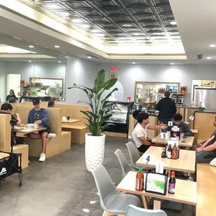 sushi and sashimi, interior