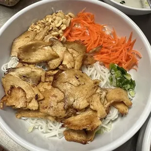 ramen and noodles, food