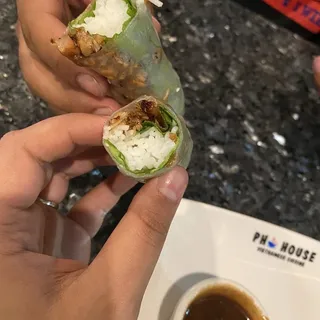 2 Spring Rolls