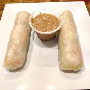 Shrimp summer rolls