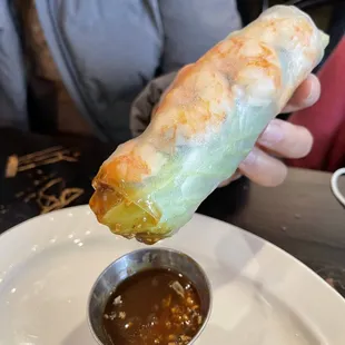 Shrimp spring roll