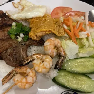 26. Com Tam Dac Biet - $16.50 for just that??????  What a rip off!