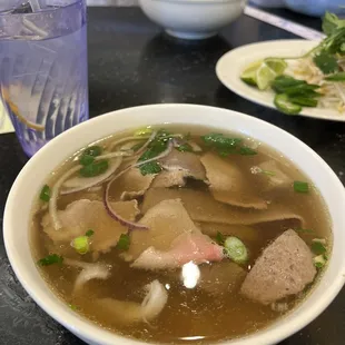 Pho Dac Biet