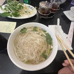noodles, noodle soup, ramen, ramen and noodles, food, noodle dish