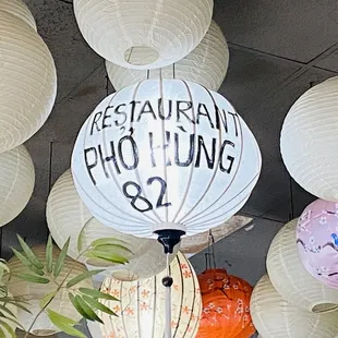 Restaurant Pho Hung Lantern