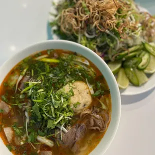 ramen and noodles, food