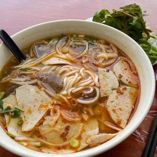 Bun bo Hue, LARGE. I actually finished most of this.