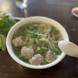 Chn #10 w/ beef balls