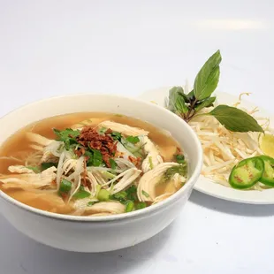 #32  Chicken Pho  ( white meat )