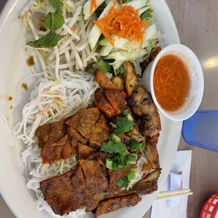 Pork &amp; Charbroiled beef with rice vermicelli