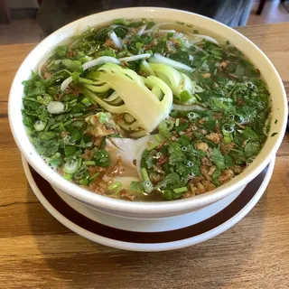 C8. Rice Noodle Soup Combo