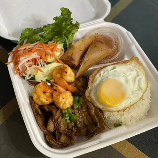 G13. Grilled Pork, Shrimp & Egg Roll Over Rice Plate