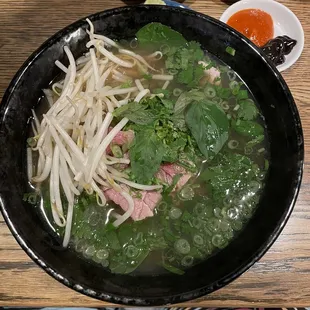 a bowl of pho noodle