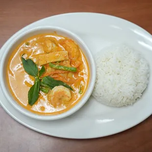a bowl of curry and rice