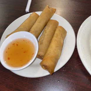 Egg rolls are so good