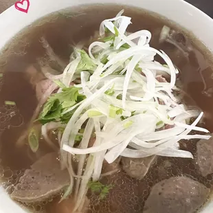 Clean restaurant and very flavorful Pho!