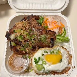 Cơm Sườn Nướng