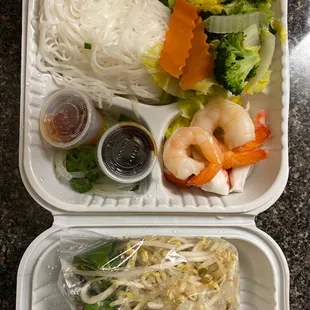 Seafood pho
