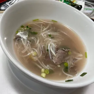 P13. Chicken Breast Pho