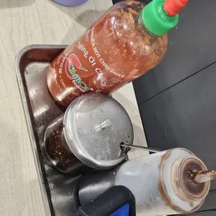 Inside condiments