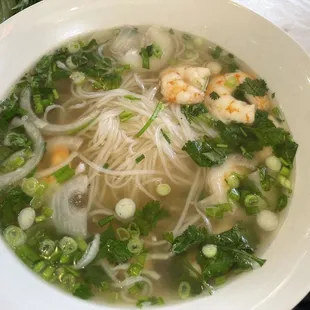 P11. Shrimp Pho