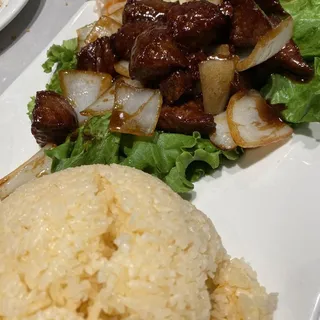 Shaking Beef Salad