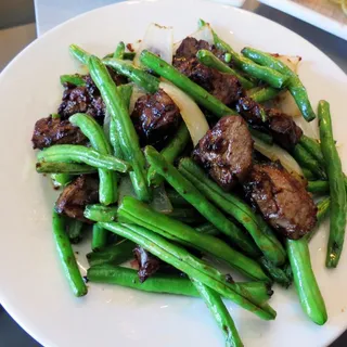 Stir Fried Cube Cut Steak