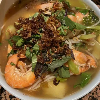 Vietnamese Shrimp Sour Soup