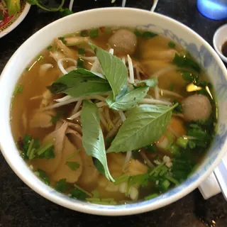 21. Hu Tieu Thap Cam