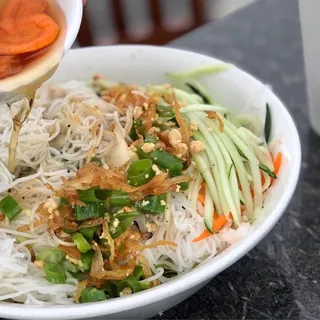 26. Bun Thit Nuong Tom Nuong