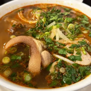 Bun Bo Hue (Spicy Beef Noodle)