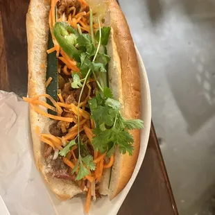 Bahn mi