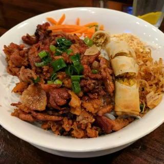 Vermicelli with Grilled Pork and Egg Roll