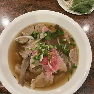 King 's Special Pho
