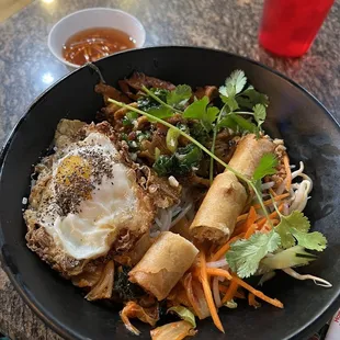 B4. Grilled Pork Egg Roll, KimChi ,fried egg w Vermicelli