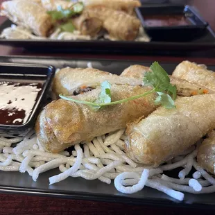 Vegetable egg rolls