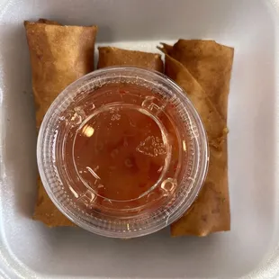 Spring rolls with sweet and sour sauce