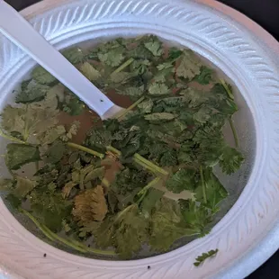Cilantro soup that comes with entrees